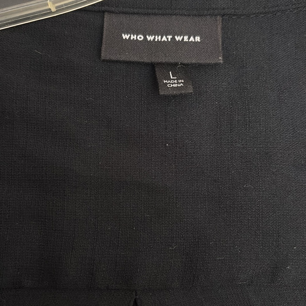 ❤️3 for $15!❤️ Black blouse “Who What Wear”, size large Rayon/Polyester - Picture 3 of 4
